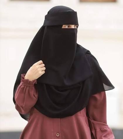 نقاب تندة مع خمار مستطيل متر بمترين